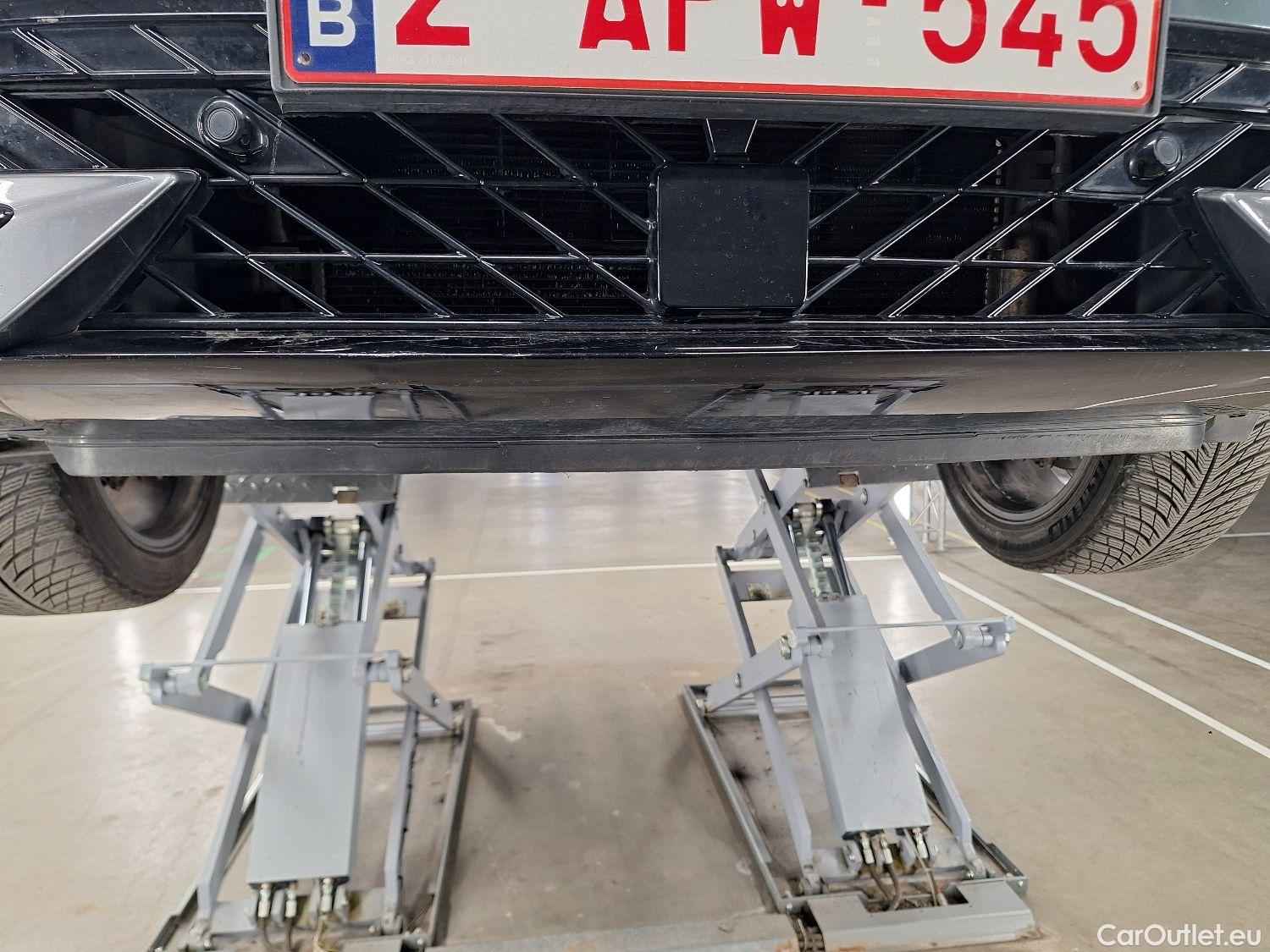  Cupra  Formentor Cupra,  '21 PHEV, CUPRA  1.4 e-HYBRID DSG VZ 5d #16