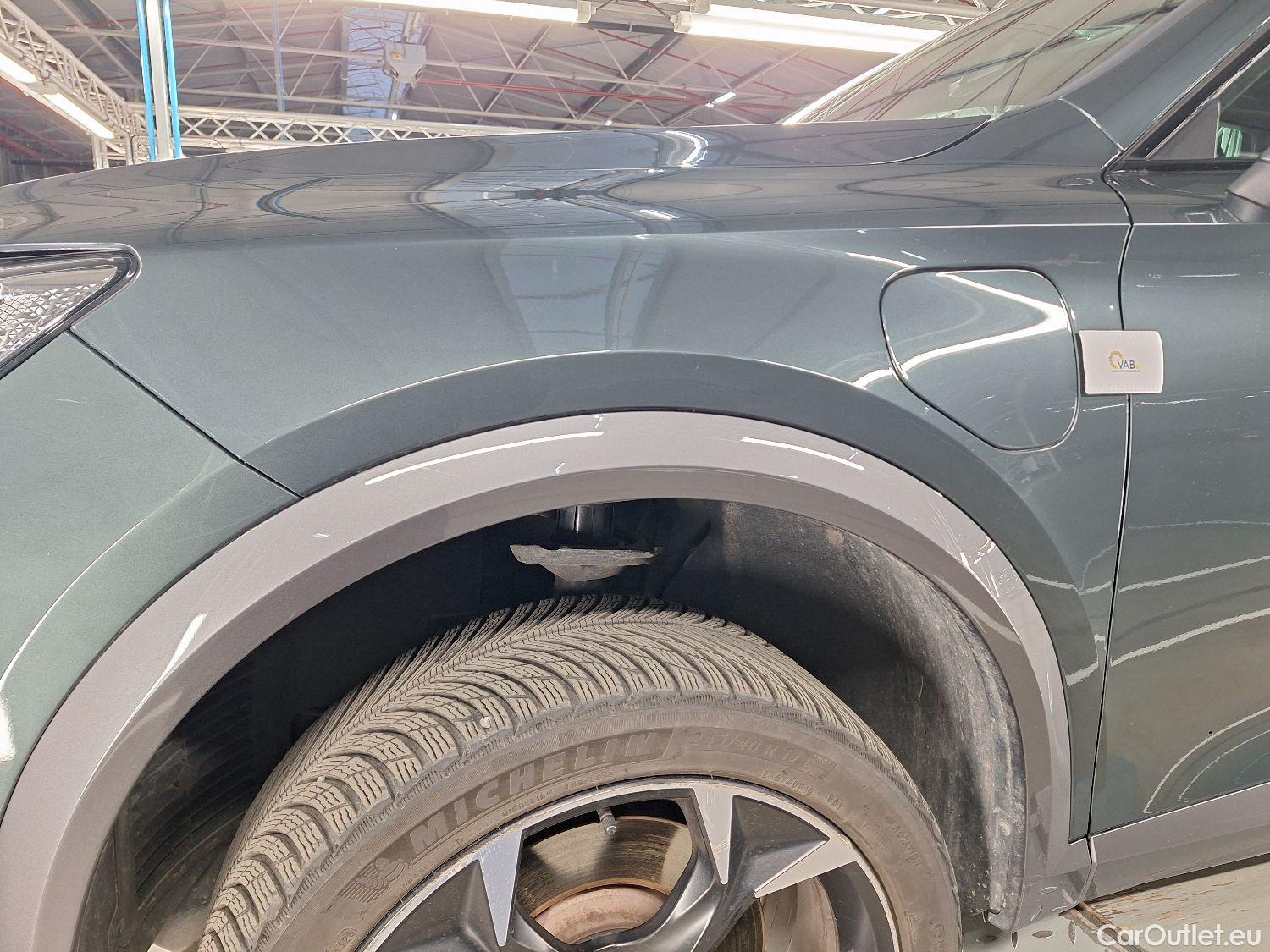  Cupra  Formentor Cupra,  '21 PHEV, CUPRA  1.4 e-HYBRID DSG VZ 5d #50