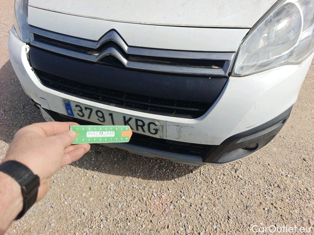  Citroen  Berlingo CITROEN  / 2015 / 4P / combi Multispace LIVE Edit.BlueHDi 74KW (100CV (AC) #1