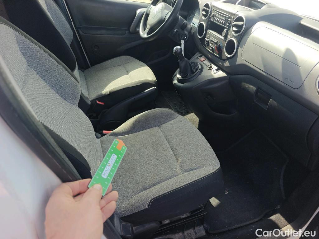  Citroen  Berlingo CITROEN  / 2015 / 4P / combi Multispace LIVE Edit.BlueHDi 74KW (100CV (AC) #28