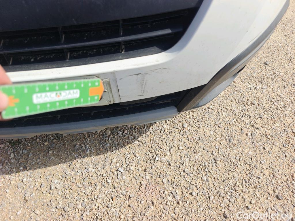  Citroen  Berlingo CITROEN  / 2015 / 4P / combi Multispace LIVE Edit.BlueHDi 74KW (100CV (AC) #4