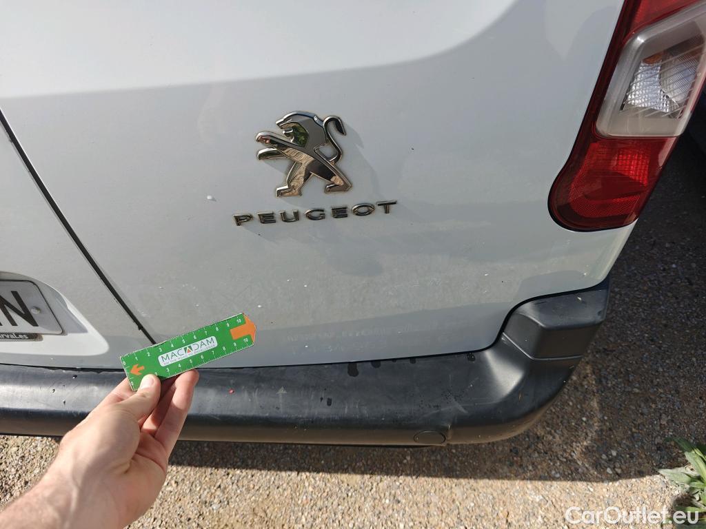  Peugeot  Partner PEUGEOT  / 2018 / 3P / furgón derivado de turismo Pro Standard 600kg BlueHDi 73kW (AC) #61