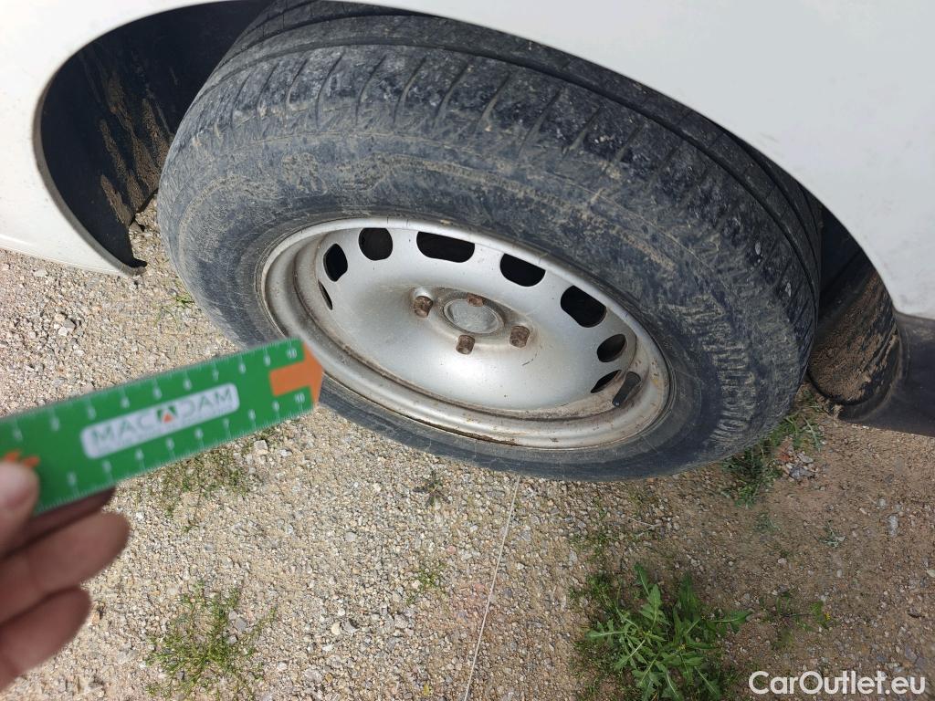  Citroen  Berlingo CITROEN  / 2015 / 4P / combi Multispace LIVE Edit.BlueHDi 74KW (100CV (AC) #51