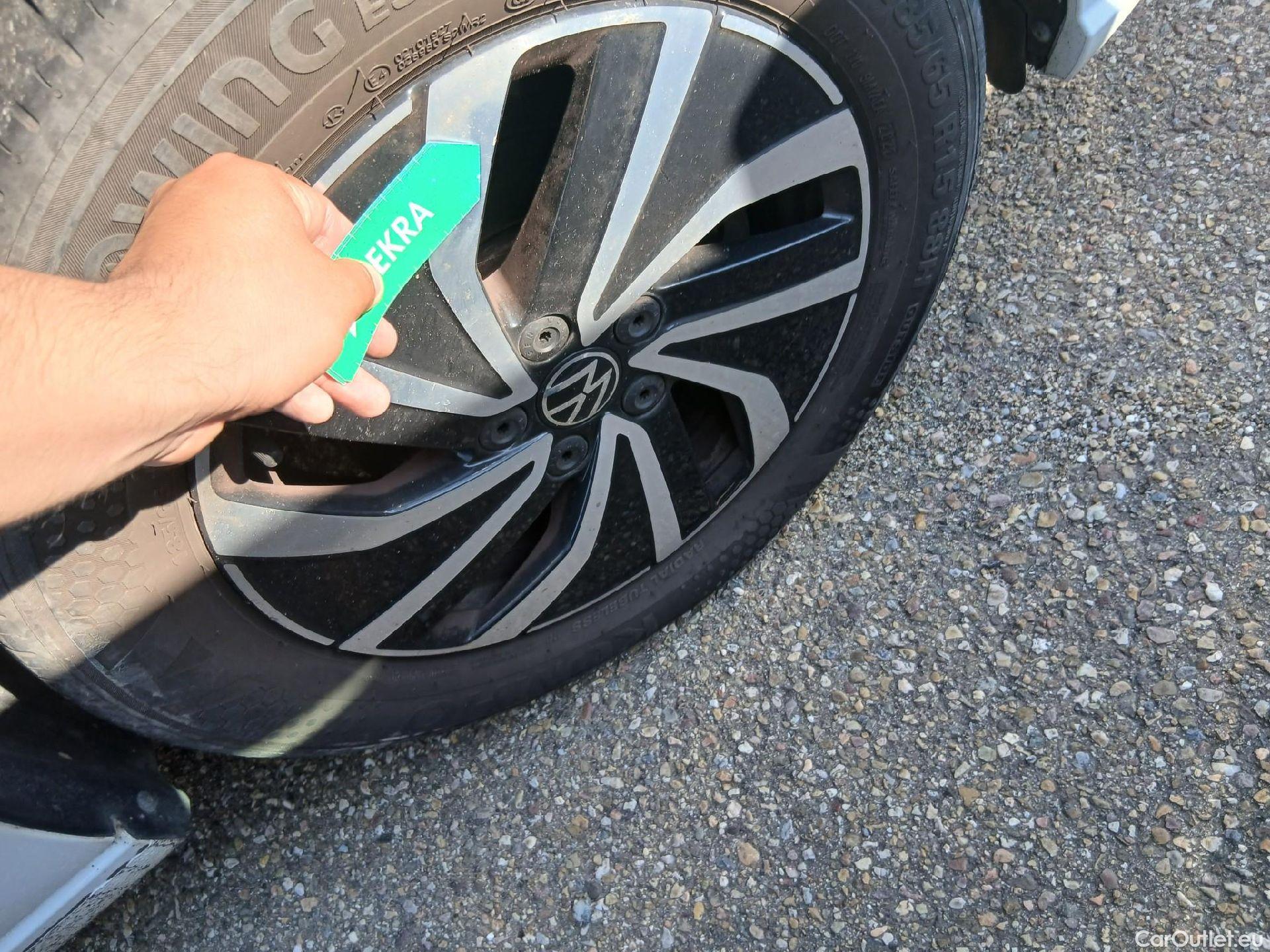  Volkswagen  Polo VOLKSWAGEN  / 2021 / 5P / berlina con portón Life 1.0 TSI 70kW (95CV) #16