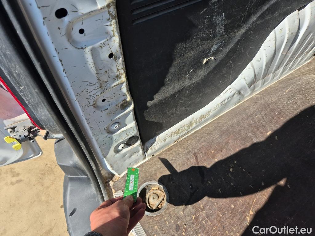  Opel  Combo OPEL  / 2018 / 4P / furgón derivado de turismo 1.6TD S/S 74kW(100CV) Express XL H1 1000 #8