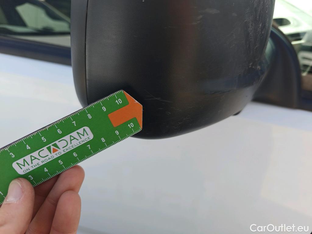  Peugeot  Partner PEUGEOT  / 2018 / 3P / furgón derivado de turismo Pro Standard 600kg BlueHDi 73kW (AC) #82