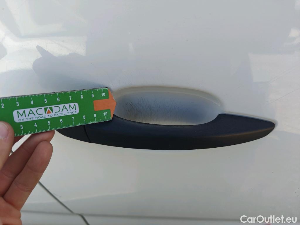  Peugeot  Partner PEUGEOT  / 2018 / 3P / furgón derivado de turismo Pro Standard 600kg BlueHDi 73kW (AC) #50