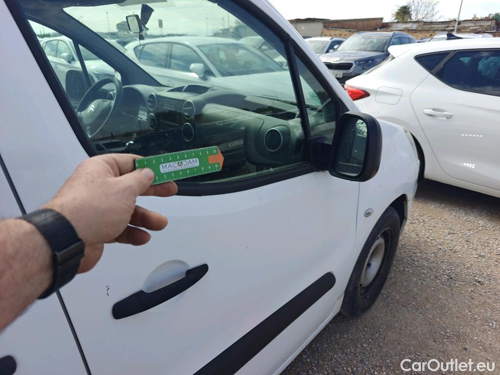  Citroen  Berlingo CITROEN  / 2015 / 4P / combi Multispace LIVE Edit.BlueHDi 74KW (100CV (AC) #65