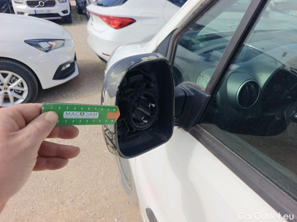  Citroen  Berlingo CITROEN  / 2015 / 4P / combi Multispace LIVE Edit.BlueHDi 74KW (100CV (AC) #8