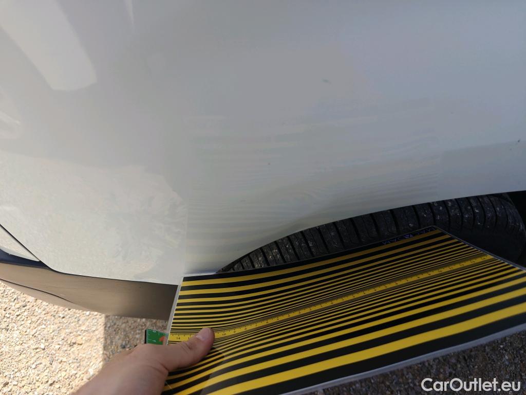  Peugeot  Partner PEUGEOT  / 2018 / 3P / furgón derivado de turismo Pro Standard 600kg BlueHDi 73kW (AC) #14