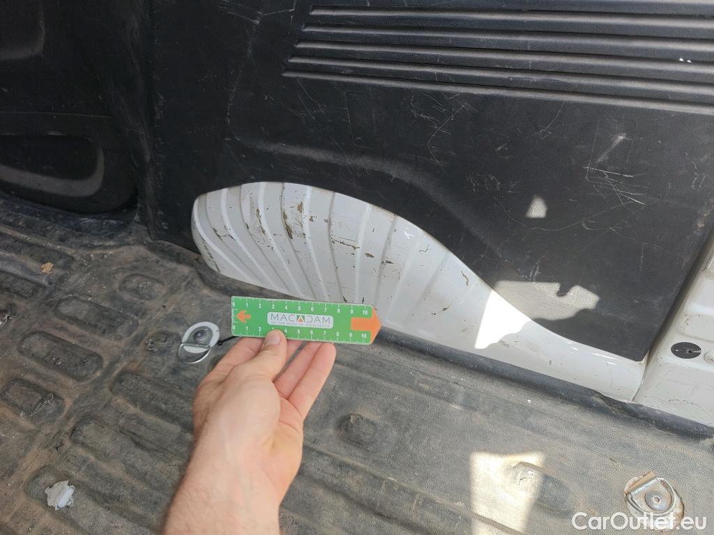  Peugeot  Partner PEUGEOT  / 2018 / 3P / furgón derivado de turismo Pro Standard 600kg BlueHDi 73kW (AC) #31