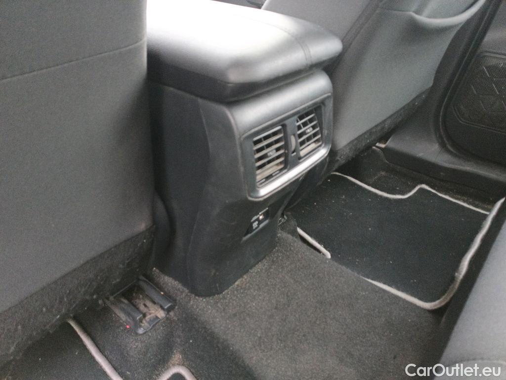  Toyota  RAV4 TOYOTA  / 2018 / 5P / todoterreno 2.5l 220H Business 4WD #11