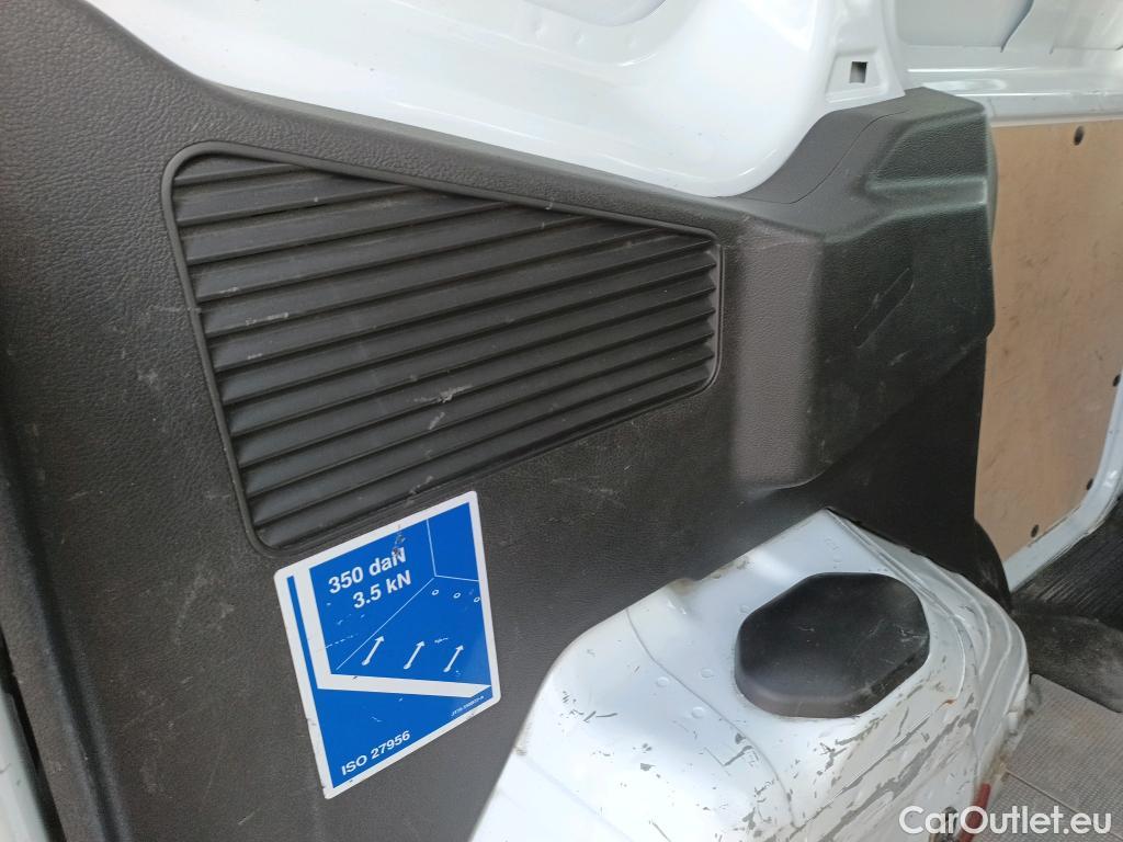  Ford  Transit FORD  Courier/2014/4P/furgón der.turis Van 1.5 TDCi 56kW Trend #23