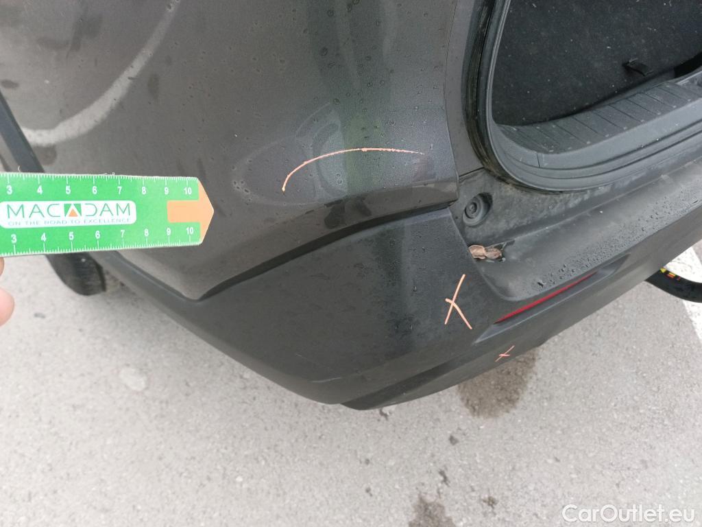  Toyota  RAV4 TOYOTA  / 2018 / 5P / todoterreno 2.5l 220H Business 4WD #43