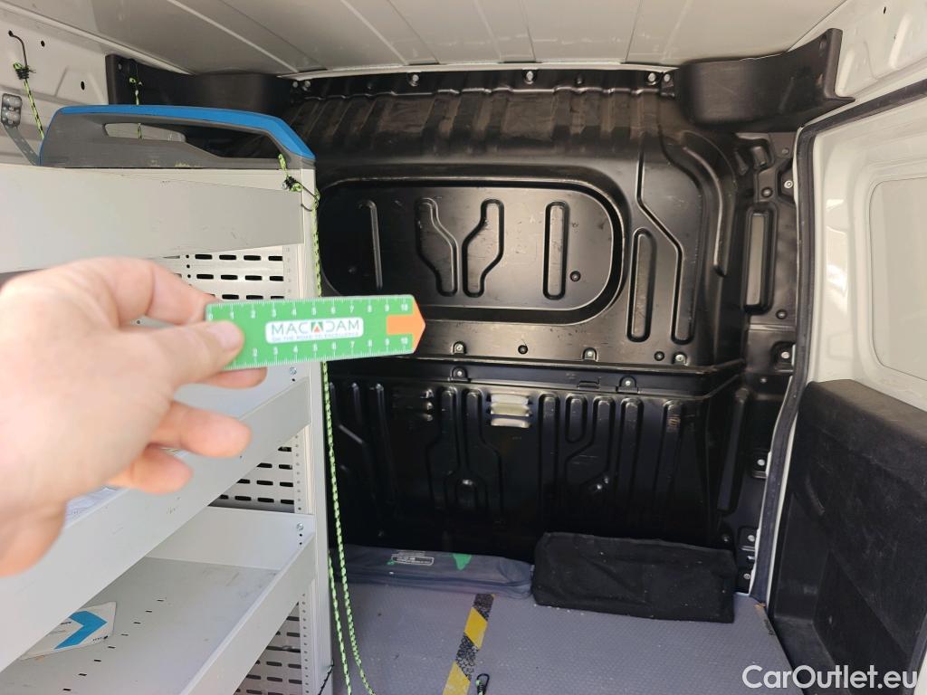  Opel  Combo OPEL  / 2012 / 3P / furgón derivado de turismo Cargo 1.3 CDTI 70kW (95CV) L1 H1 #26