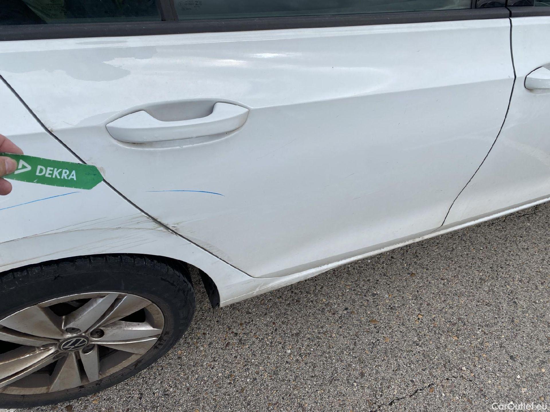  Volkswagen  Golf  VOLKSWAGEN / 2020 / 5P / berlina con portón 2.0 TDI 85kW (115CV) #22