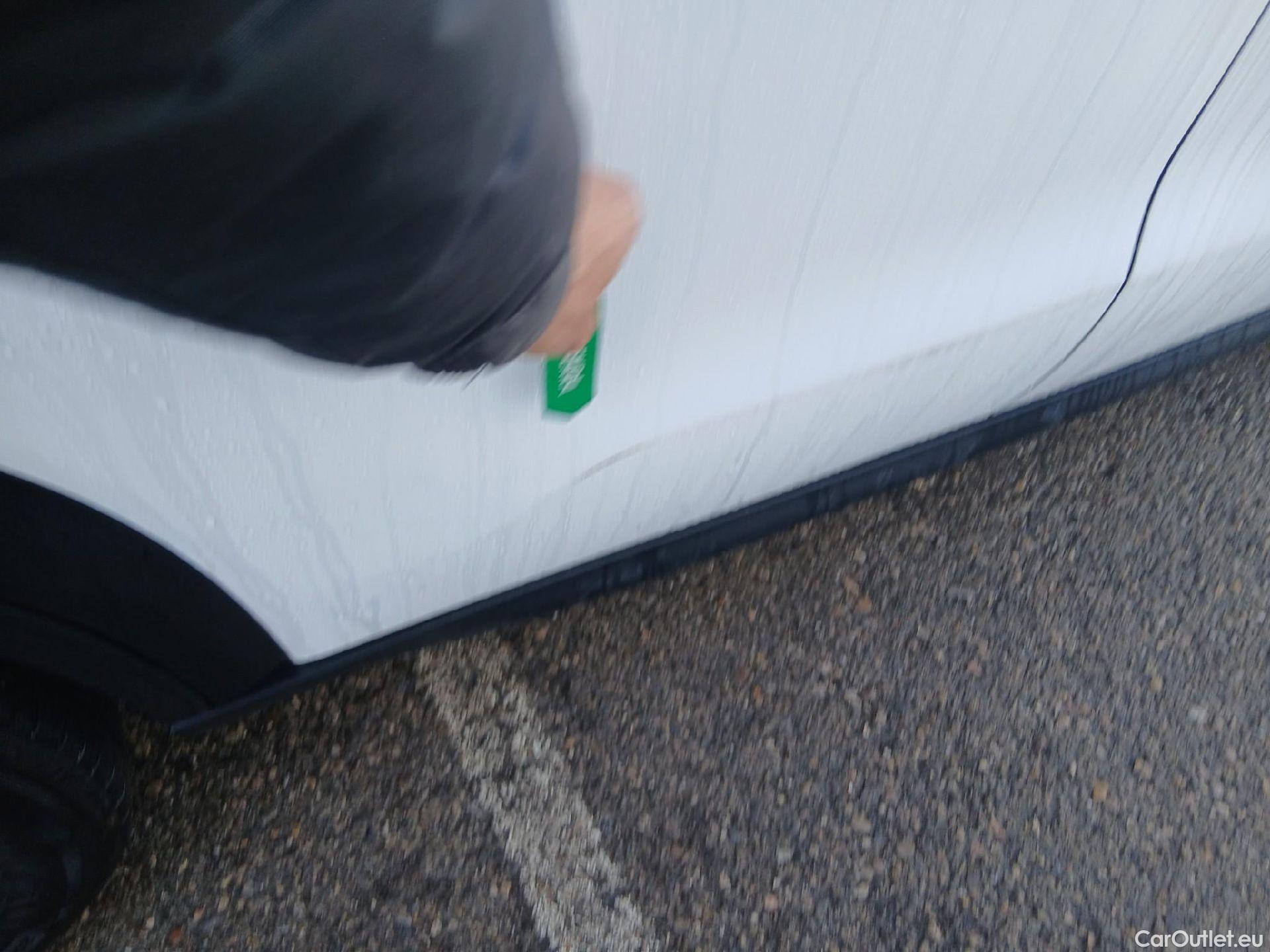  Citroen  C3 CITROEN  Aircross / 2017 / 5P / todoterreno PureTech 81kW (110CV) S&S SHINE #19