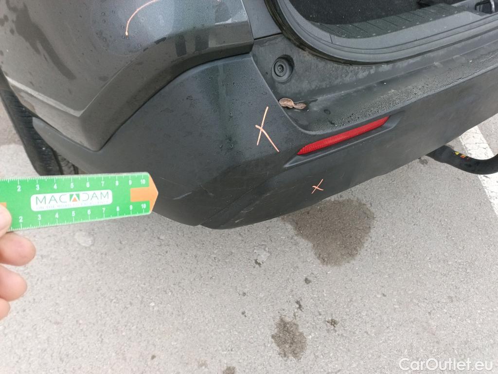  Toyota  RAV4 TOYOTA  / 2018 / 5P / todoterreno 2.5l 220H Business 4WD #15