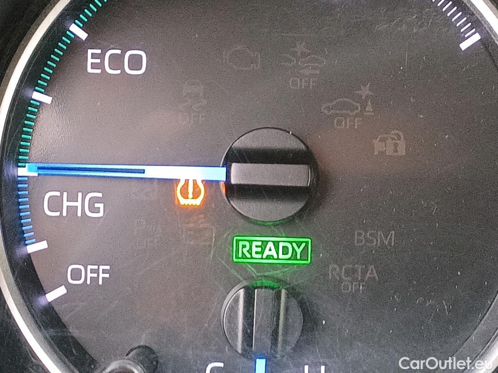  Toyota  RAV4 TOYOTA  / 2018 / 5P / todoterreno 2.5l 220H Business 4WD #54