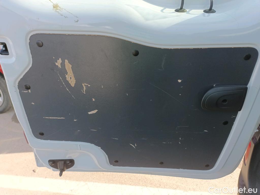  Renault  Kangoo RENAULT  Combi / 2013 / 4P / combi Profesional N1 Energy dCi 66kW (90CV) #29