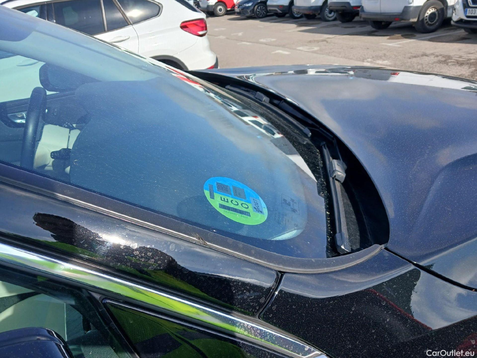  Volvo  XC60 VOLVO  / 2017 / 5P / todoterreno 2.0 B4 D Core Auto #20