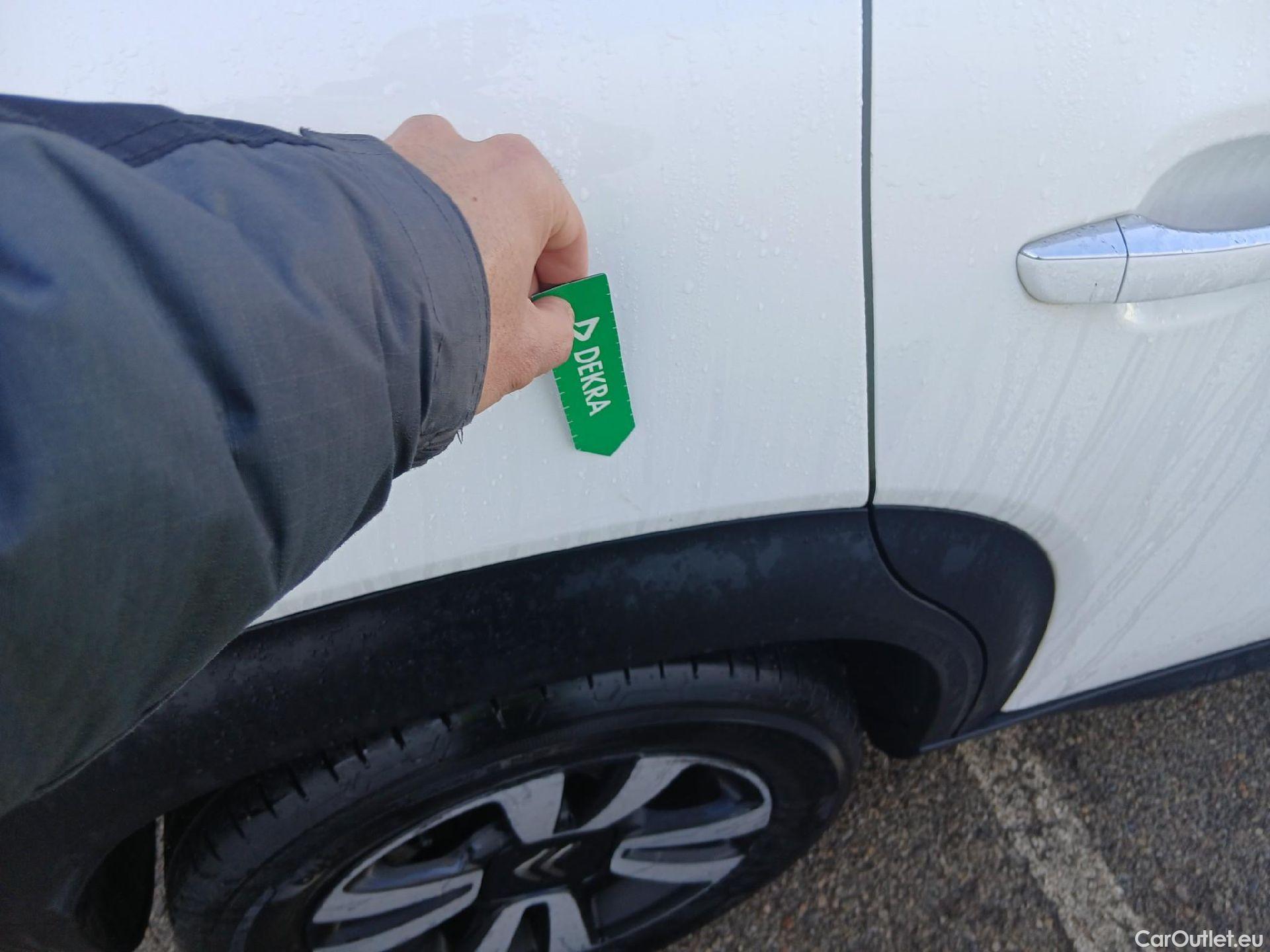  Citroen  C3 CITROEN  Aircross / 2017 / 5P / todoterreno PureTech 81kW (110CV) S&S SHINE #18