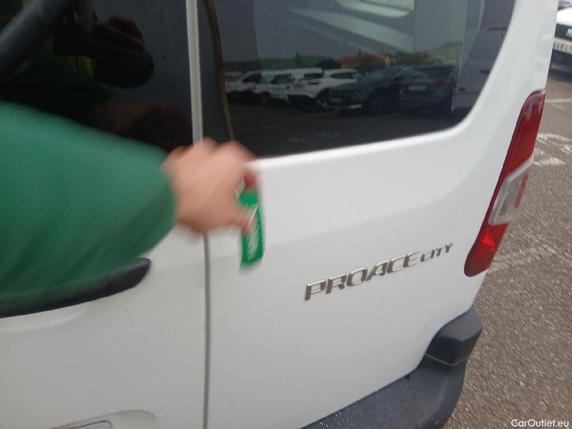  Toyota  Proace TOYOTA  CITY 1.5D 75kW (100CV) GX L1 (AC) #15