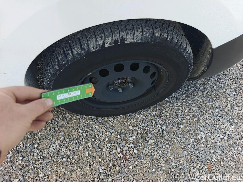  Opel  Vivaro OPEL  / 2019 / 4P / furgón 1.5 Diésel 74kW (100CV) M Std Express (CX) #62