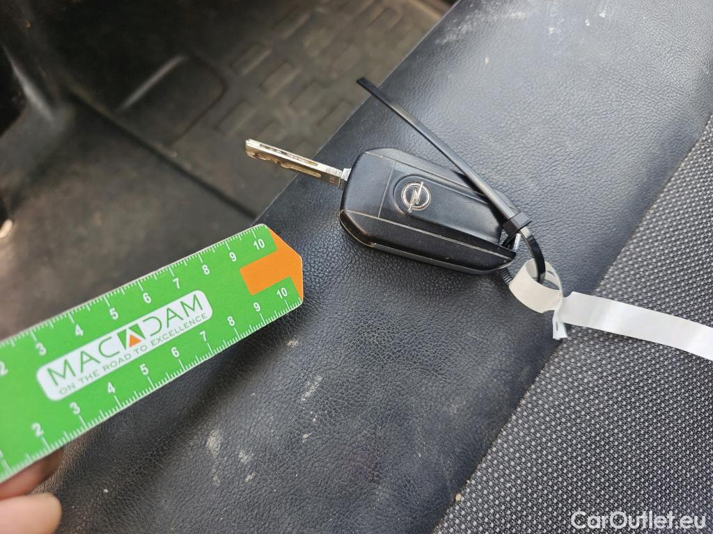  Opel  Vivaro OPEL  / 2019 / 4P / furgón 1.5 Diésel 74kW (100CV) M Std Express (CX) #7