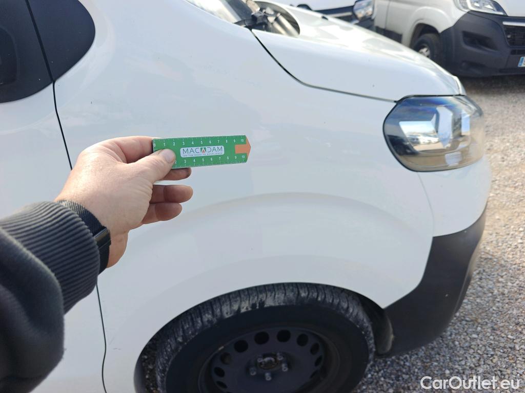  Opel  Vivaro OPEL  / 2019 / 4P / furgón 1.5 Diésel 74kW (100CV) M Std Express (CX) #57