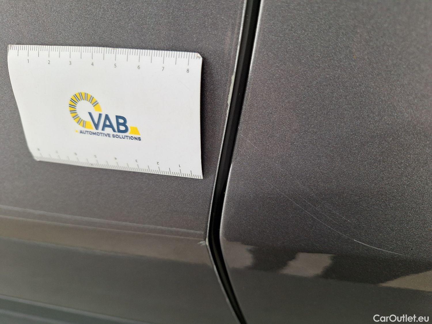  Mercedes  GLA Mercedes,  '20 PHEV, Mercedes-Benz   250e Business Solution 5d #26