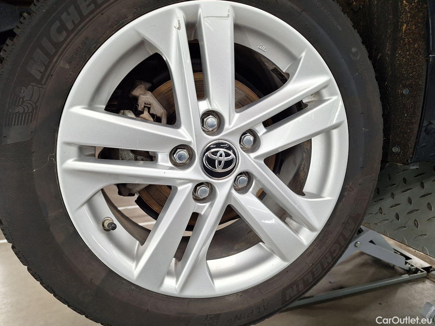  Toyota  Corolla Toyota,  TS '19, Toyota  Touring Sports 1.8 Hybrid Dynamic e #1