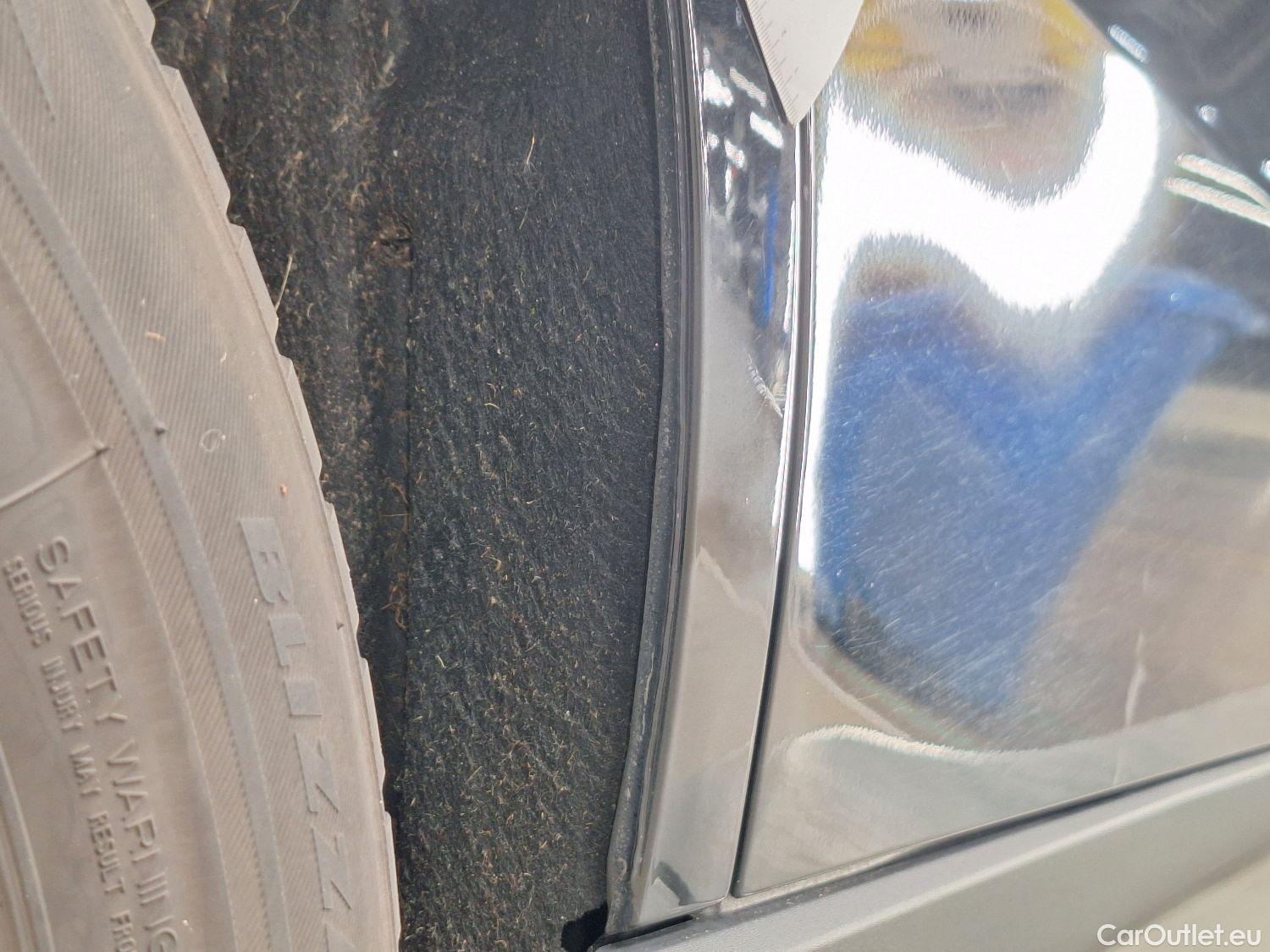  Mercedes  A-Klasse Mercedes, A-Class Berline '18, Mercedes-Benz  Limousine A 180d Business S #25