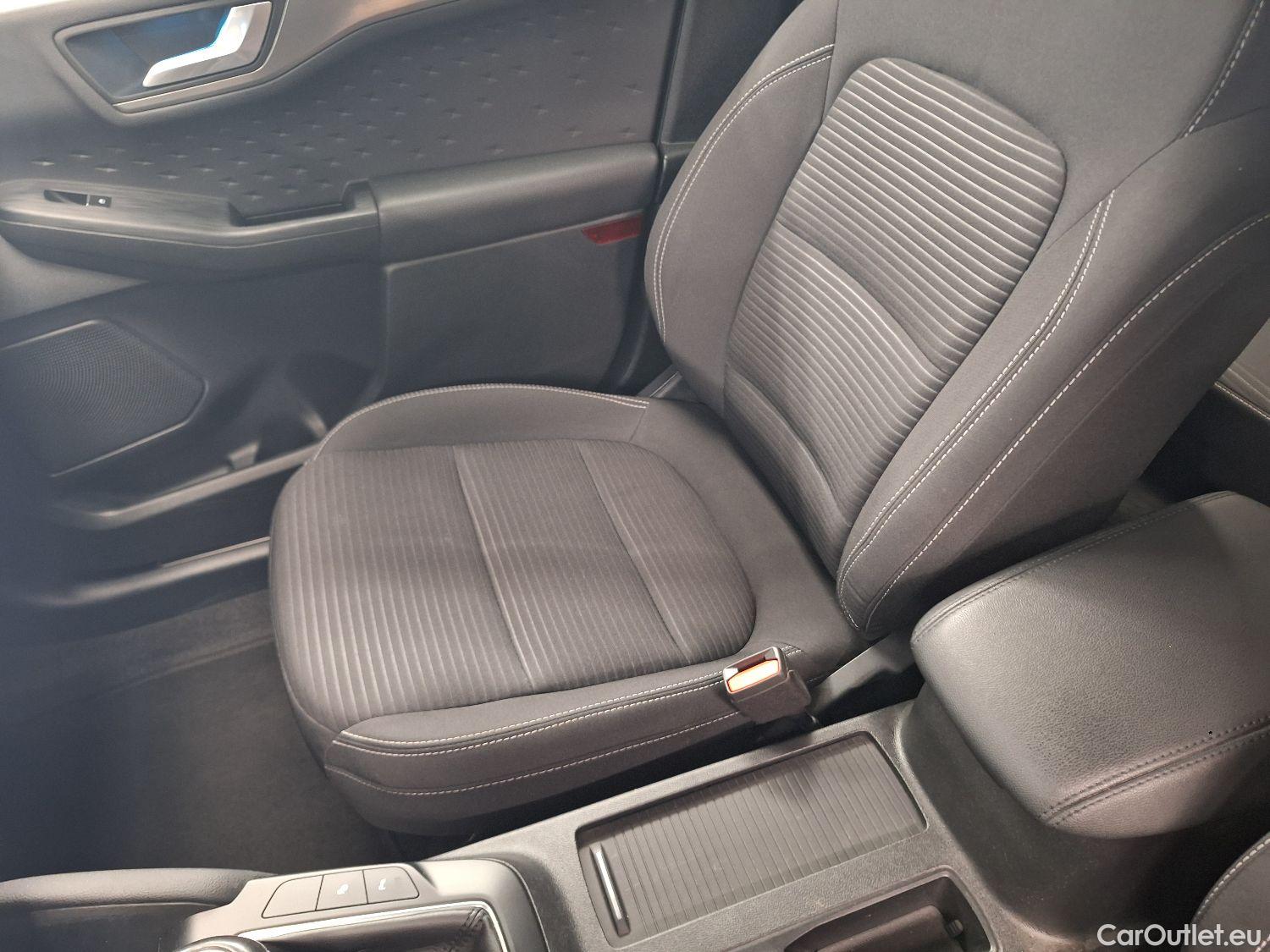  Ford  Kuga Ford,  '19, Ford  1.5 EcoBlue 88kW Titanium 5d #53