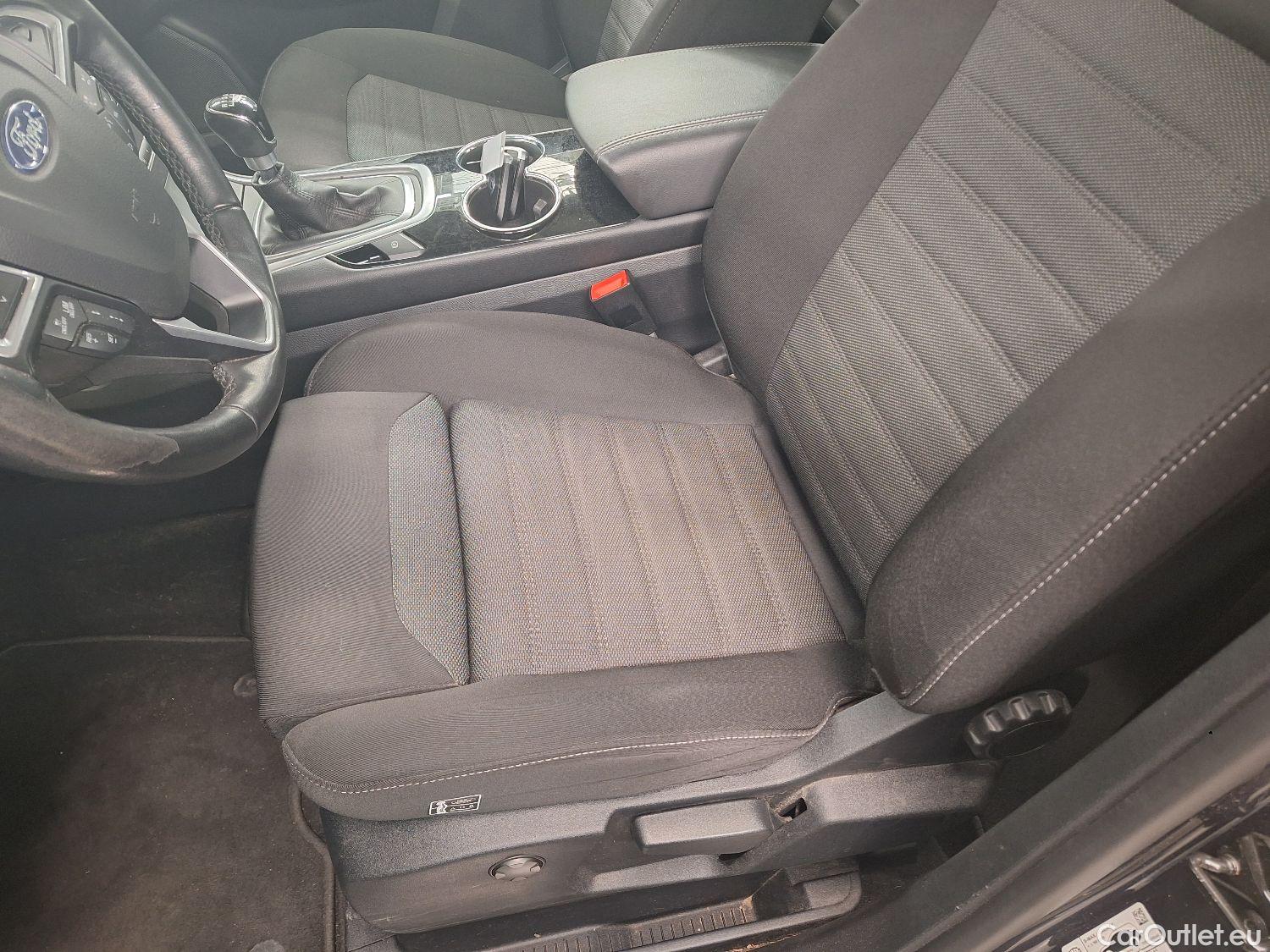  Ford  Galaxy Ford,  '15, Ford  2.0 TDCi 110kW S/S Titanium 5d 7pl #80