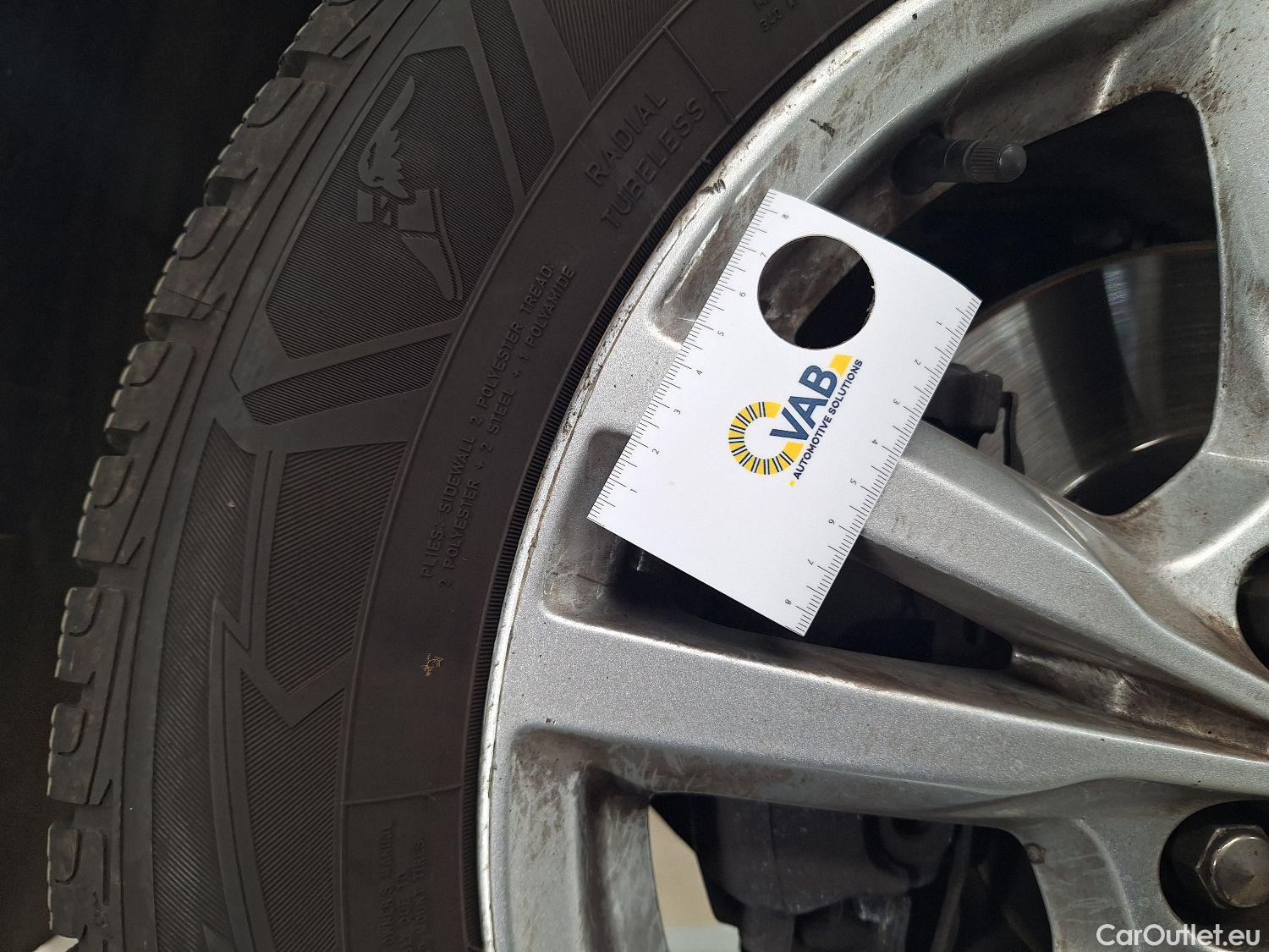  Ford  Galaxy Ford,  '15, Ford  2.0 TDCi 110kW S/S Titanium 5d 7pl #11