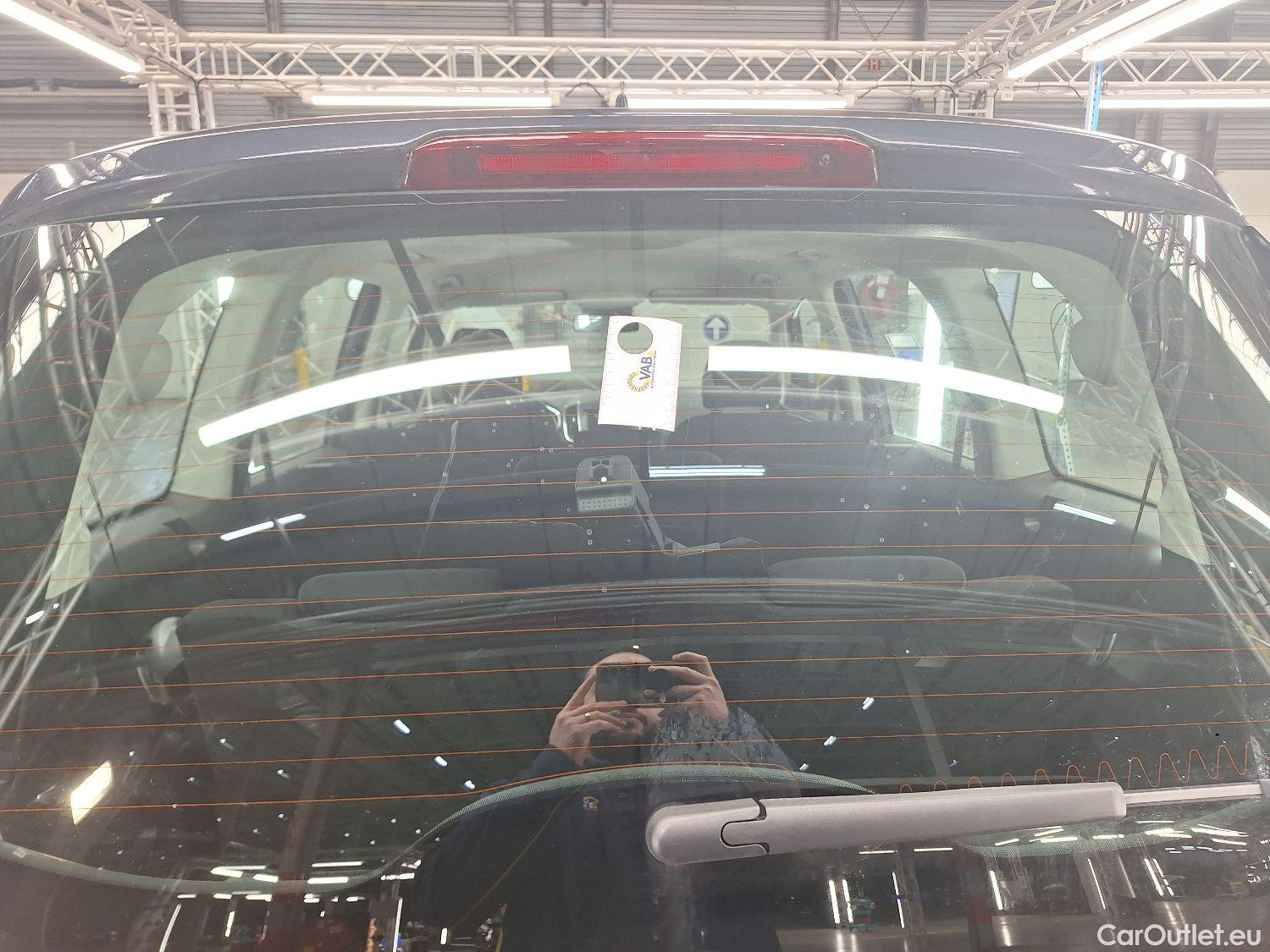  Ford  Galaxy Ford,  '15, Ford  2.0 TDCi 110kW S/S Titanium 5d 7pl #52