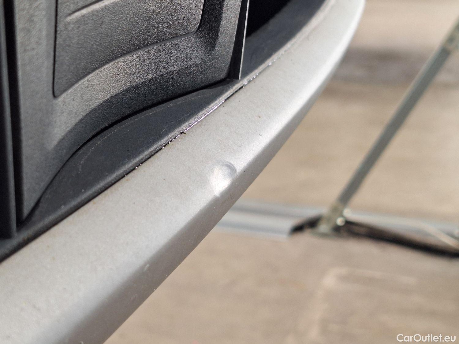  Ford  Kuga Ford,  FL'16, Ford  1.5 TDCi 4x2 88kW Business Class 5d #85