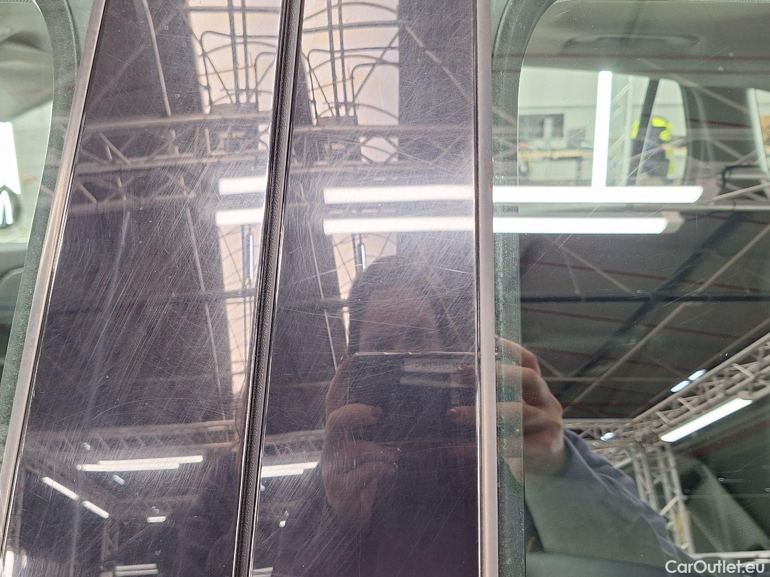  Mercedes  GLA Mercedes,  '20, Mercedes-Benz   200 d Business Solution 5d #18