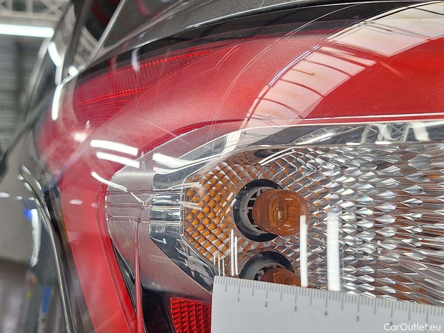  Ford  Kuga Ford,  FL'16, Ford  1.5 TDCi 4x2 88kW Business Class 5d #54