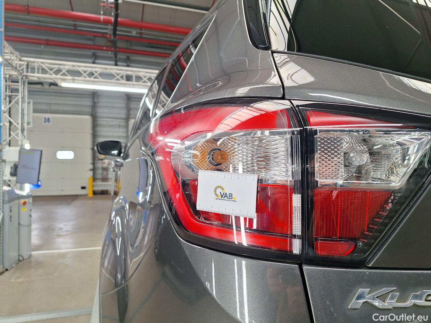  Ford  Kuga Ford,  FL'16, Ford  1.5 TDCi 4x2 88kW Business Class 5d #53