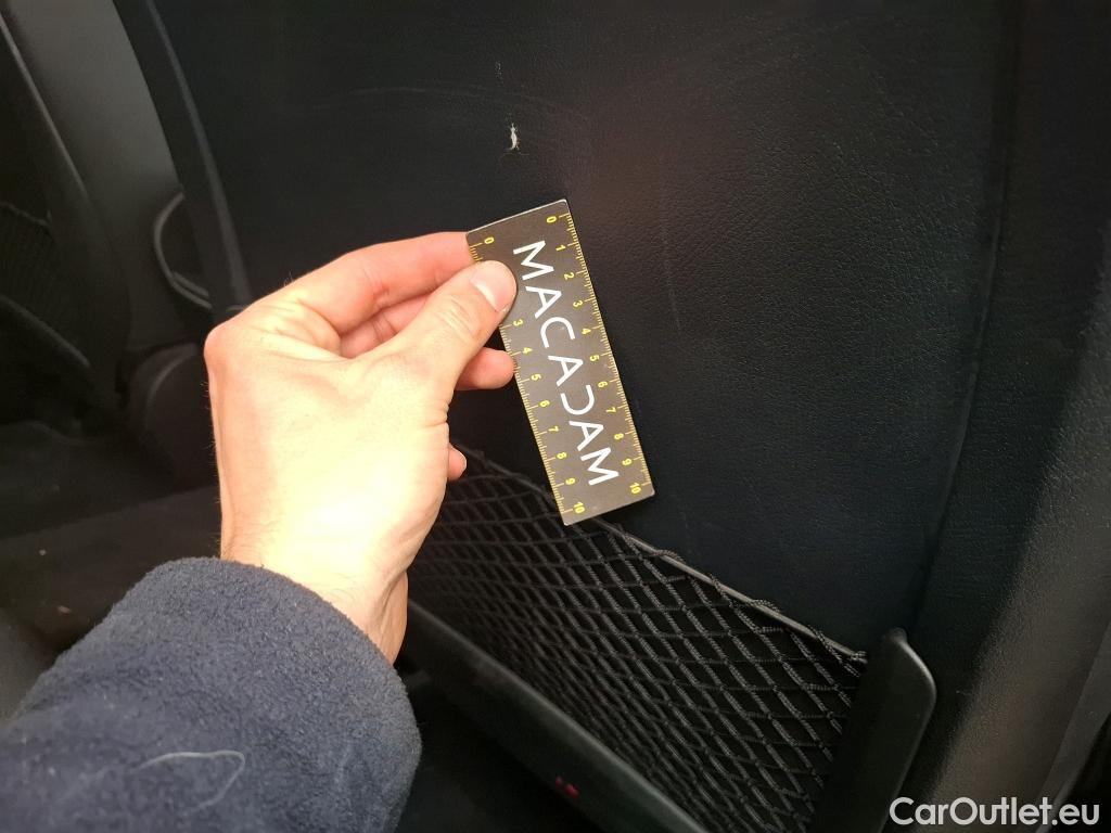  Mercedes  A-Klasse MERCEDES-BENZ Classe A Compact / 2018 / 5P / Berline A 180 Business Line #58