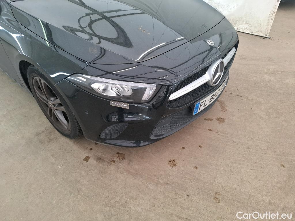  Mercedes  A-Klasse MERCEDES-BENZ Classe A Compact / 2018 / 5P / Berline A 180 Business Line #19