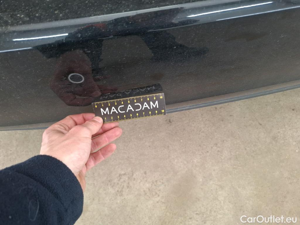  Mercedes  A-Klasse MERCEDES-BENZ Classe A Compact / 2018 / 5P / Berline A 180 Business Line #17