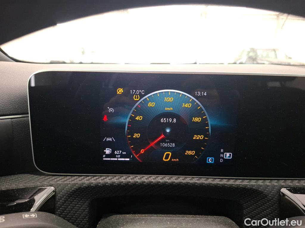  Mercedes  A-Klasse MERCEDES-BENZ Classe A Compact / 2018 / 5P / Berline A 180 Business Line #68