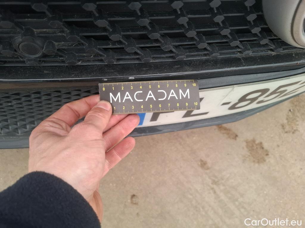  Mercedes  A-Klasse MERCEDES-BENZ Classe A Compact / 2018 / 5P / Berline A 180 Business Line #24