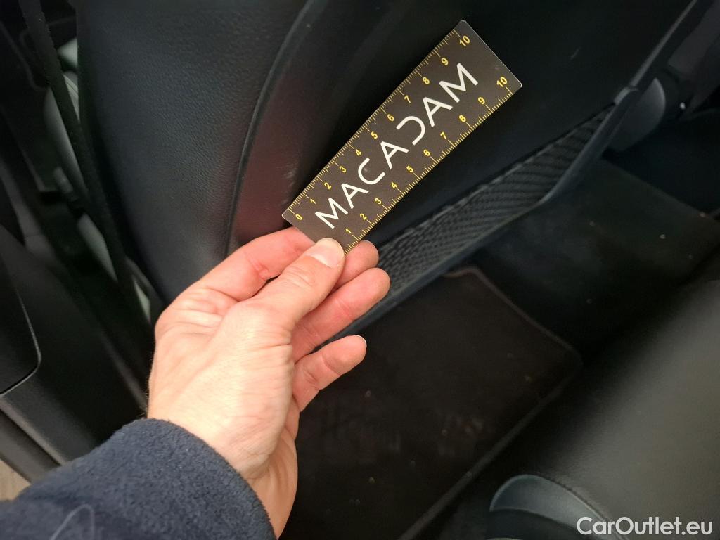  Mercedes  A-Klasse MERCEDES-BENZ Classe A Compact / 2018 / 5P / Berline A 180 Business Line #61