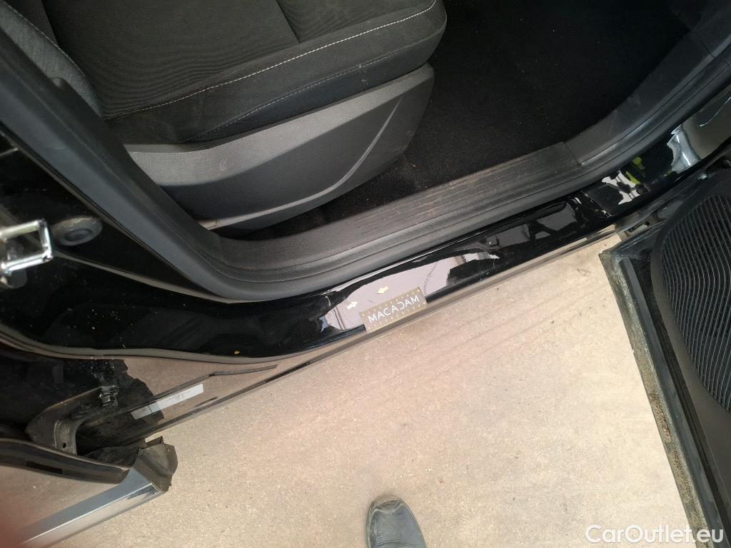  Renault  Captur  II Business 1.5 dCi 115CV BVM6 E6dT #33