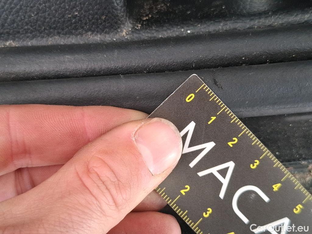  Mercedes  A-Klasse MERCEDES-BENZ Classe A Compact / 2018 / 5P / Berline A 180 Business Line #28