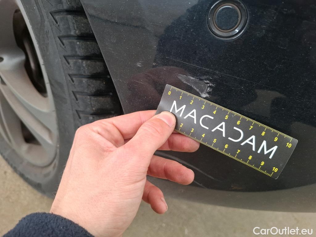  Mercedes  A-Klasse MERCEDES-BENZ Classe A Compact / 2018 / 5P / Berline A 180 Business Line #12